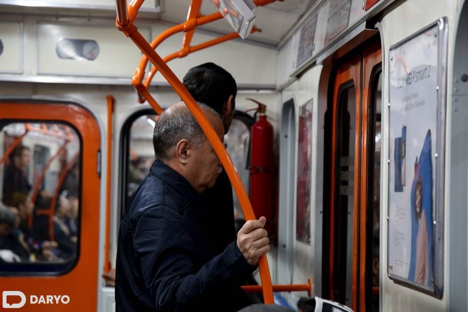 Тошкент метросида поезд носозлик сабаб тўхтаб қолди